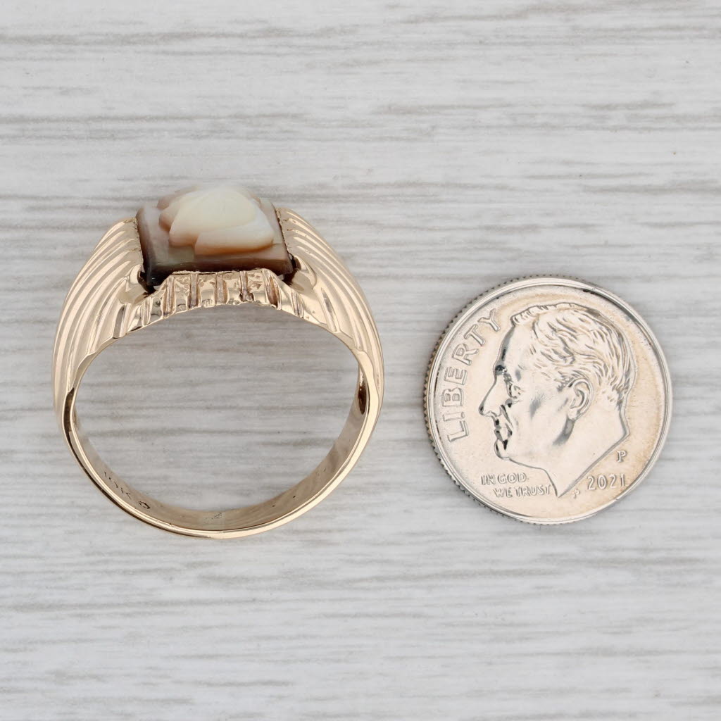 Mother of Pearl Cameo Ring 10k Yellow Gold Size 9.75