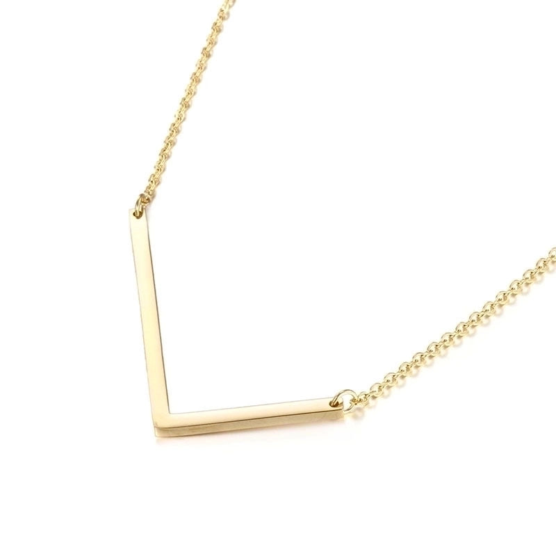 Titanium Steel 18K Gold Plated Minimalist Plating Letter Necklace