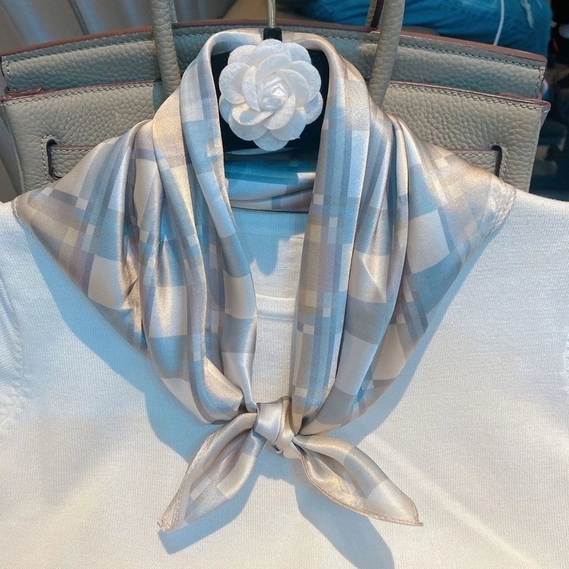 Women's Minimalist Classic Style Color Block Silk Printing Silk Scarf