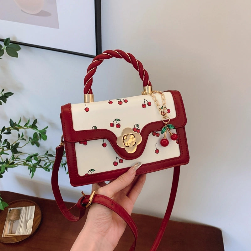 Women's Pu Leather Solid Color Streetwear Square Magnetic Buckle Handbag