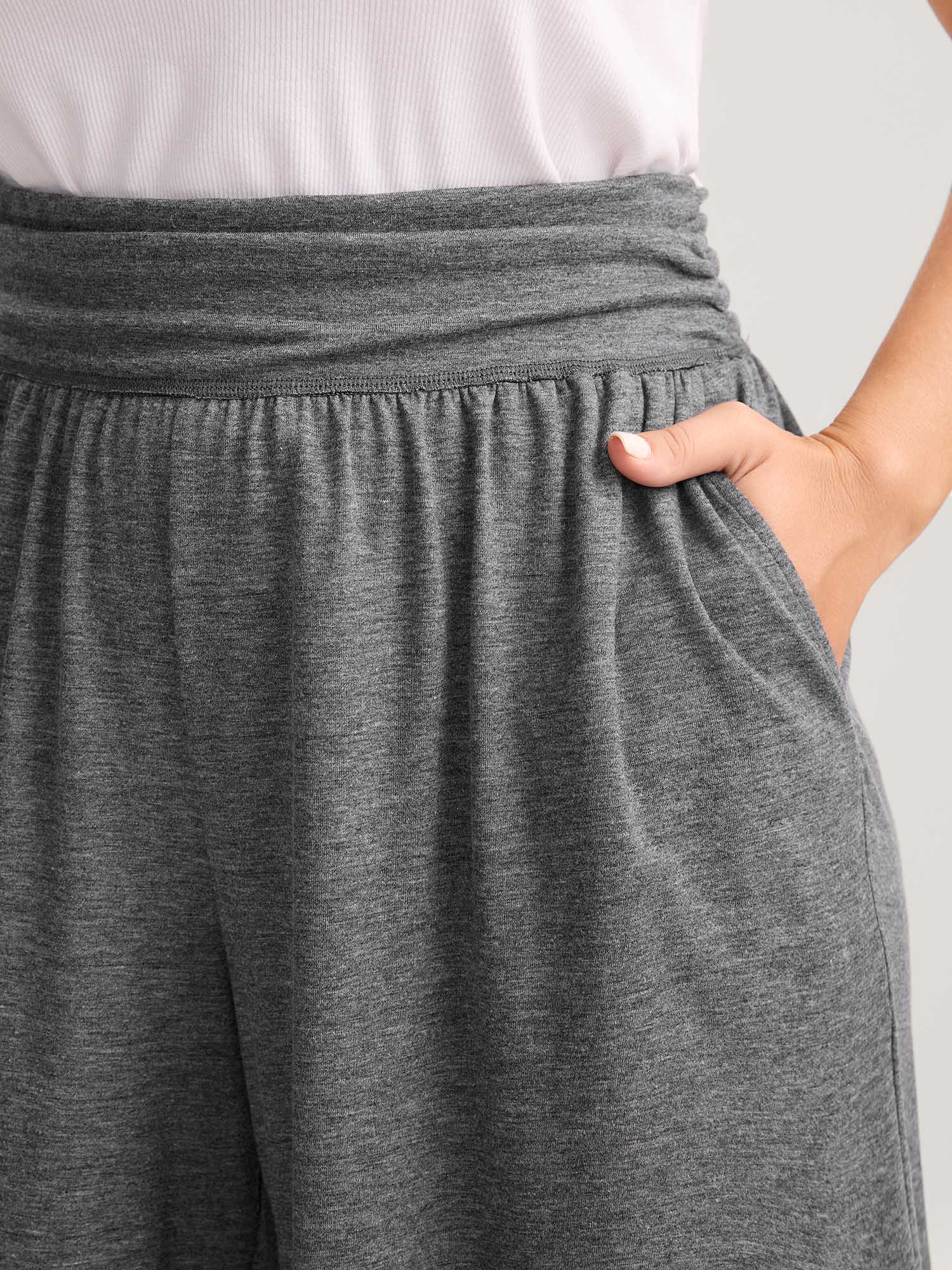 Supersoft Stretchy Pleated Waist Straight-Leg Pants
