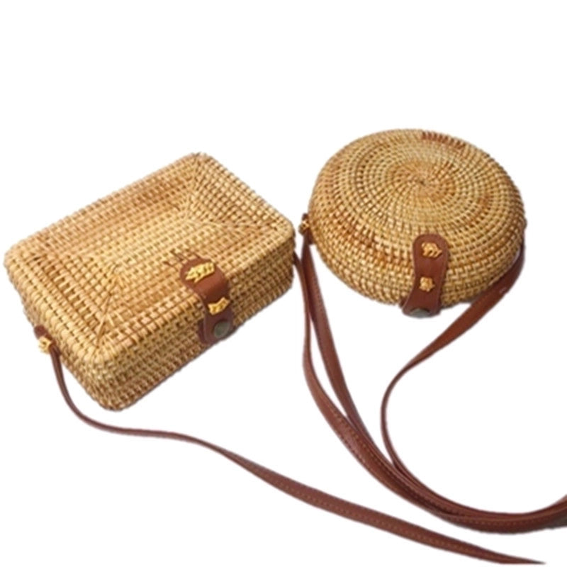 Women's Small All Seasons Straw Fashion Shoulder Bag