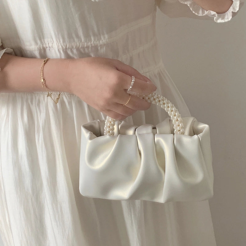 Women's Small All Seasons Pu Leather Solid Color Fashion Pearls Square Magnetic Buckle Cloud Shape Bag