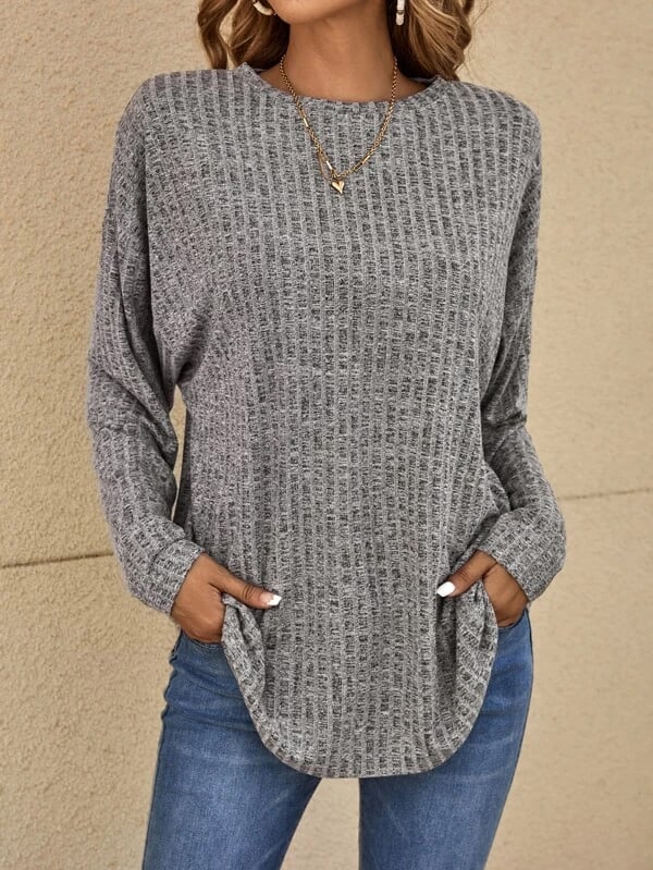 Casual long-sleeved sweater