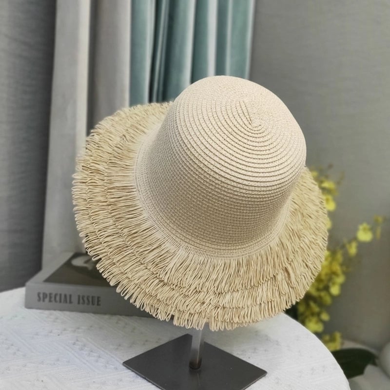 Women's Minimalist Classic Style Solid Color Flat Eaves Straw Hat
