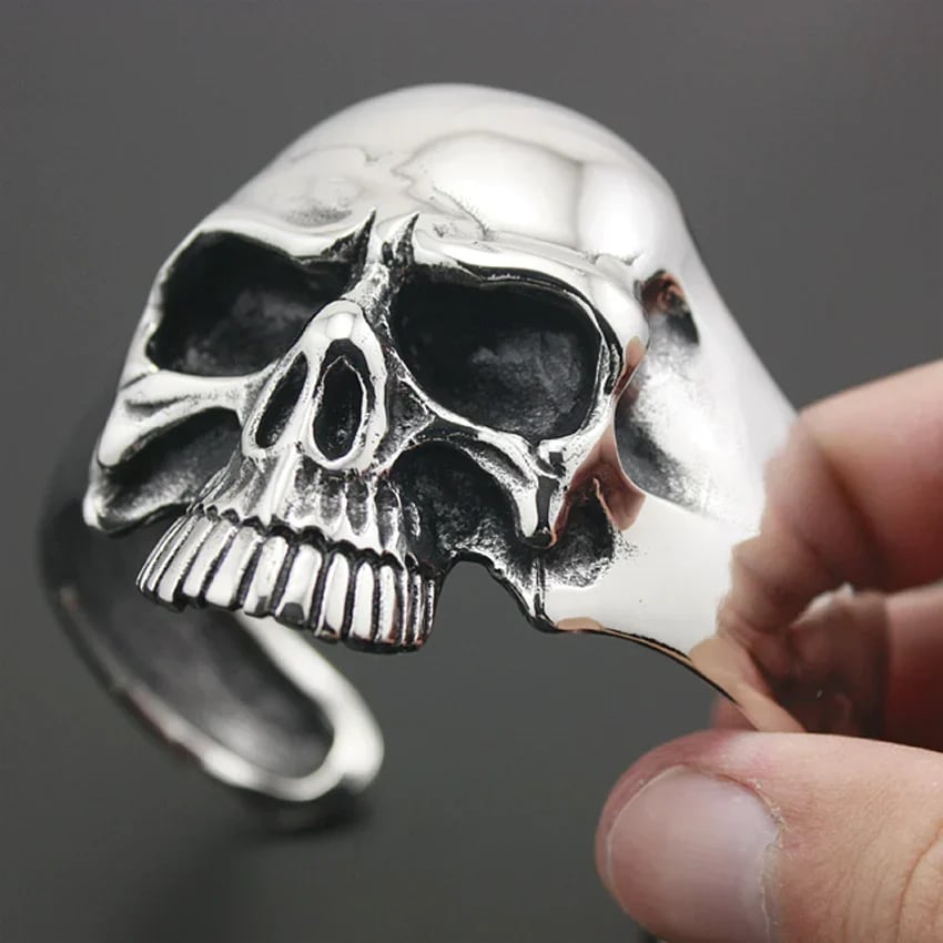 Heavy Phantom Skull Bracelet