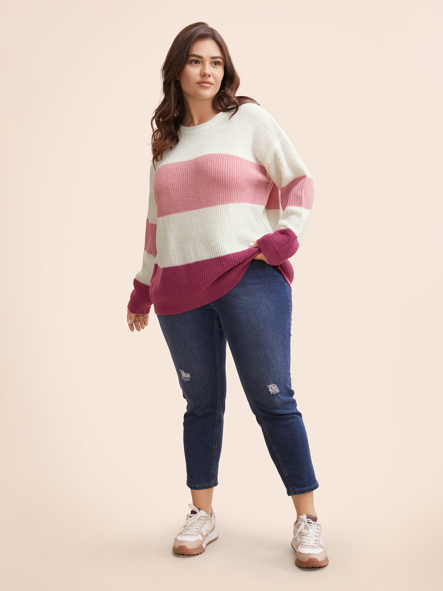 Round Neck Colorblock Contrast Pullover