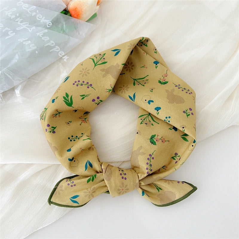 Women's Elegant Sweet Ditsy Floral Polka Dots Heart Shape Polyester Silk Scarf
