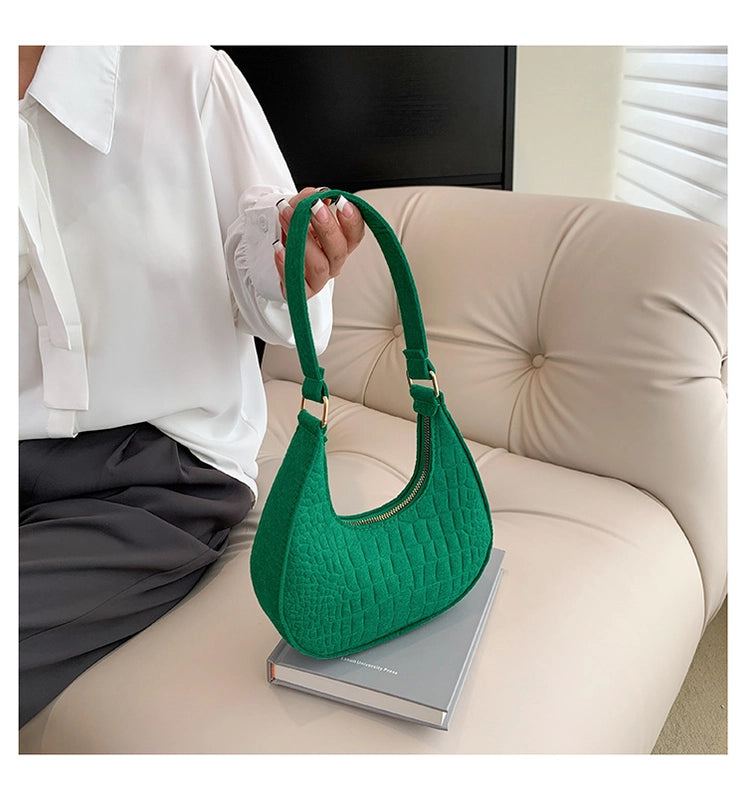Women's Small Felt Cloth Solid Color Streetwear Sewing Thread Dumpling Shape Zipper Shoulder Bag