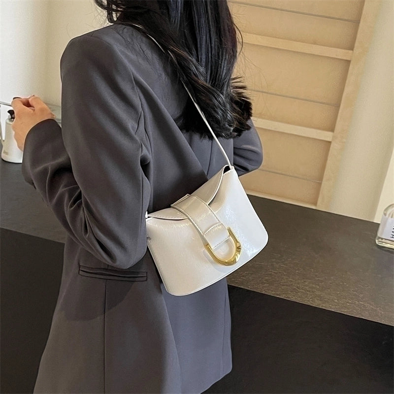 Women's Pu Leather Solid Color Classic Style Sewing Thread Magnetic Buckle Crossbody Bag