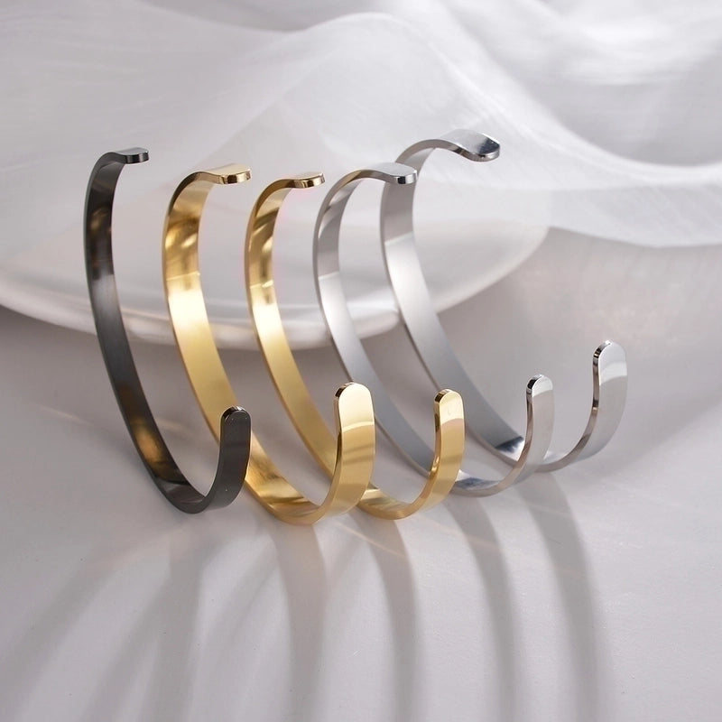 Minimalist Solid Color 201 Stainless Steel Gold Plated Cuff Bracelets In Bulk