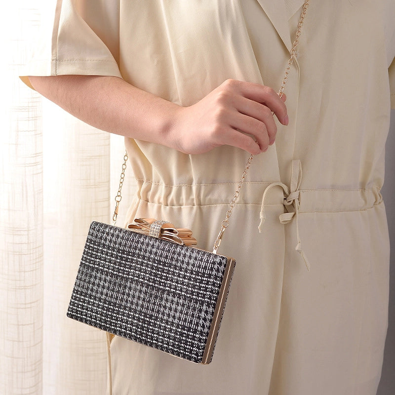 Women's Pu Leather Solid Color Bow Knot Elegant Classic Style Square Lock Clasp Clutch Bag Crossbody Bag Evening Bag