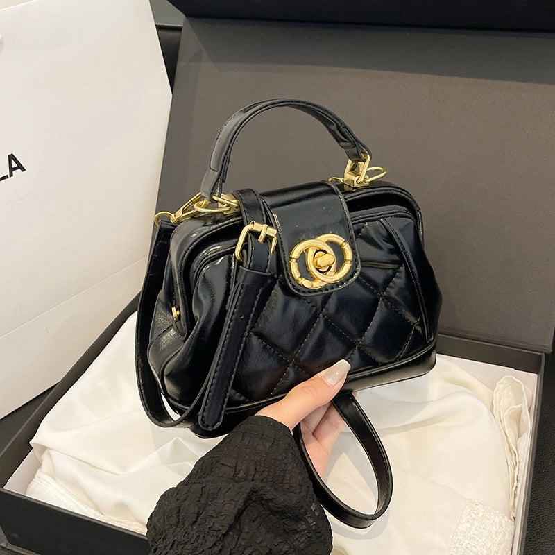 Women's Medium Pu Leather Solid Color Streetwear Square Flip Cover Crossbody Bag