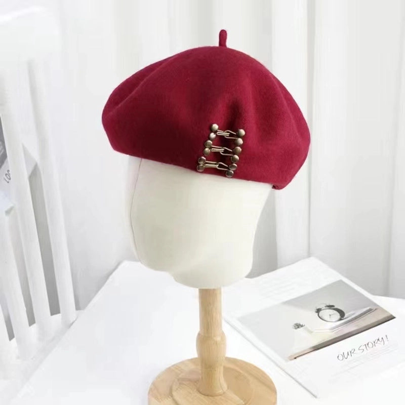 Women's Basic Retro British Style Solid Color Metal Button Eaveless Beret Hat