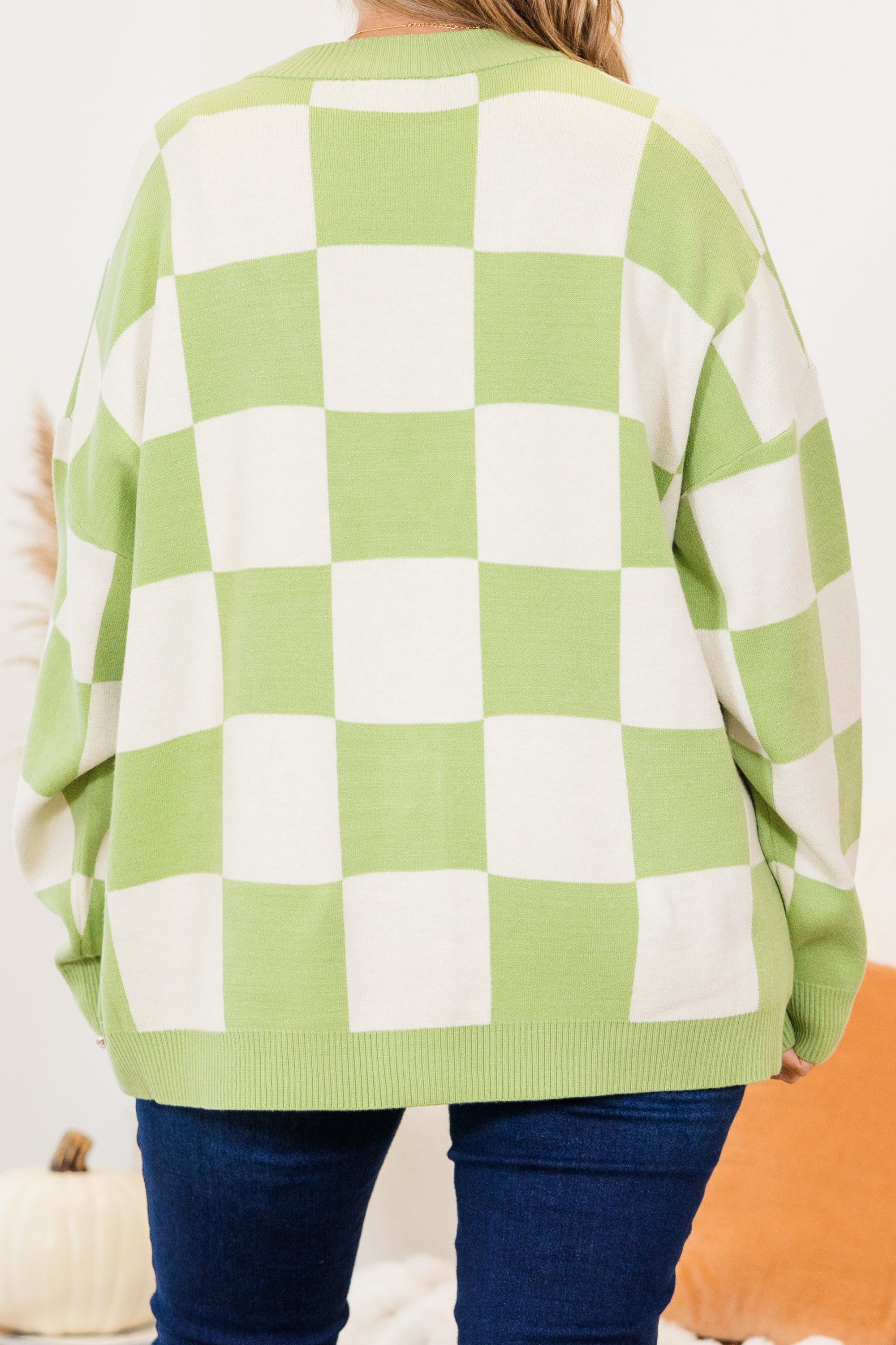 Checkmate Babe Cardigan. Green