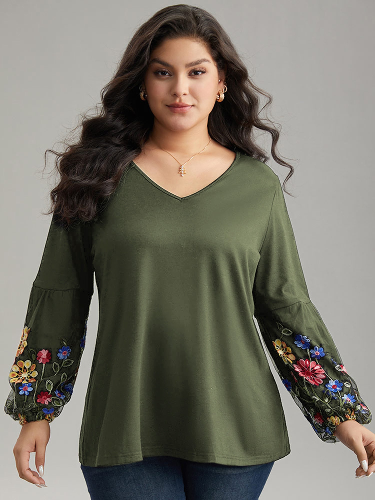Floral Embroidered Lantern Sleeve T-shirt