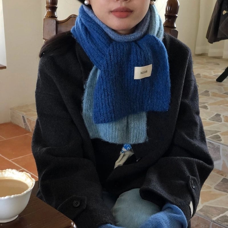 Women's Casual Solid Color Polyester Fleece Scarf