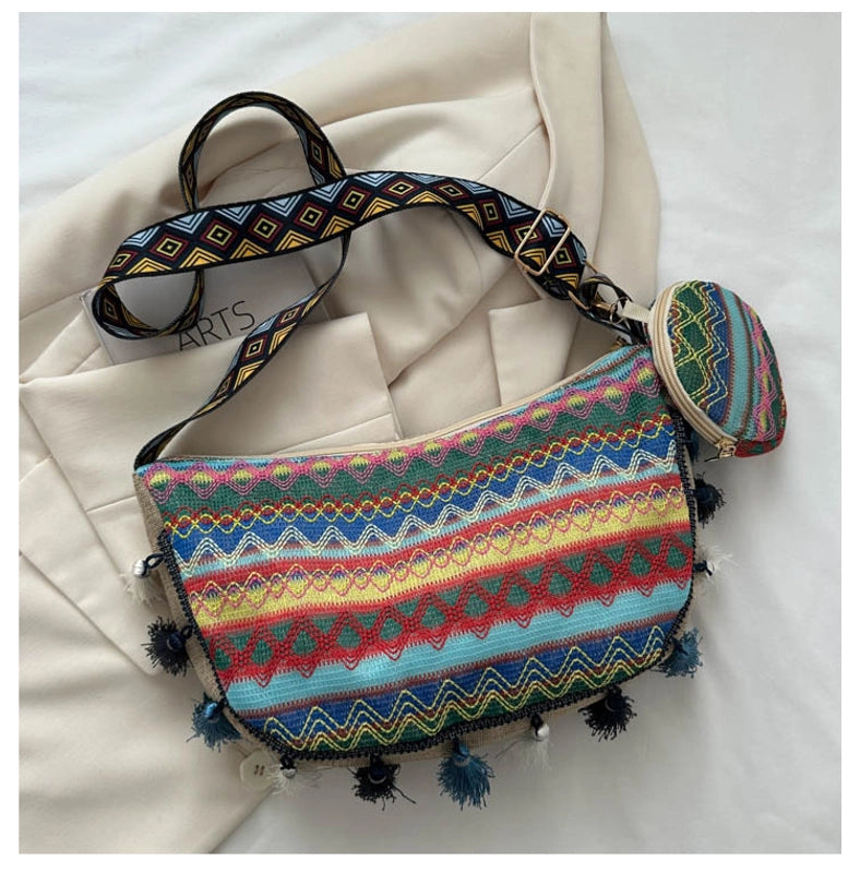Women's Medium Special Material Geometric Ethnic Style Streetwear Tassel Dumpling Shape Zipper Tote Bag