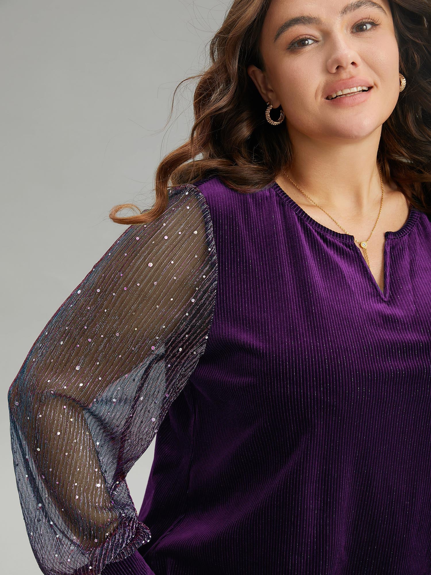 Velvet Patchwork Mesh Sequin Notched T-shirt