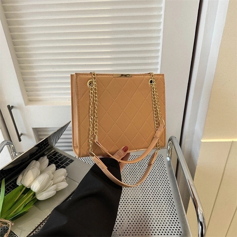 Women's All Seasons Pu Leather Classic Style Shoulder Bag