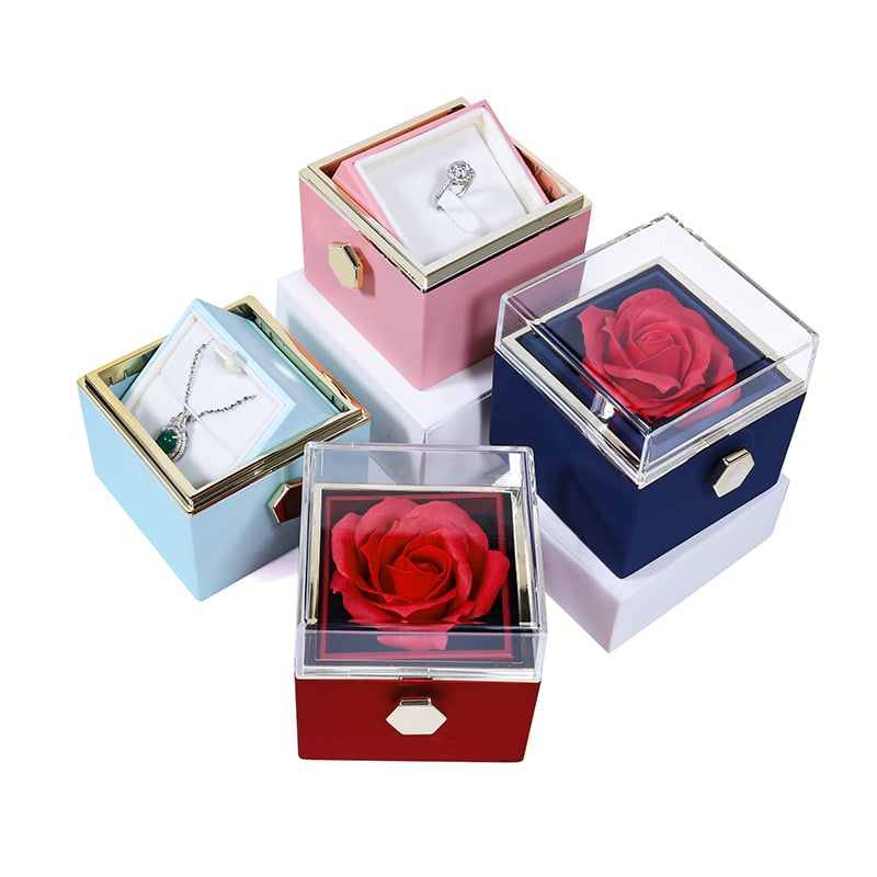 🌹Romantic Rose Gift Box– Eternal Rose Box & Heart to Heart Necklace