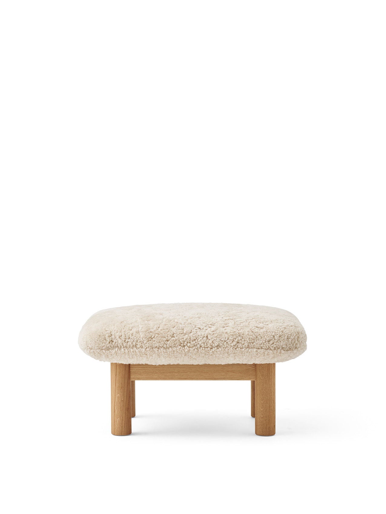 Brasilia Ottoman. Sheepskin