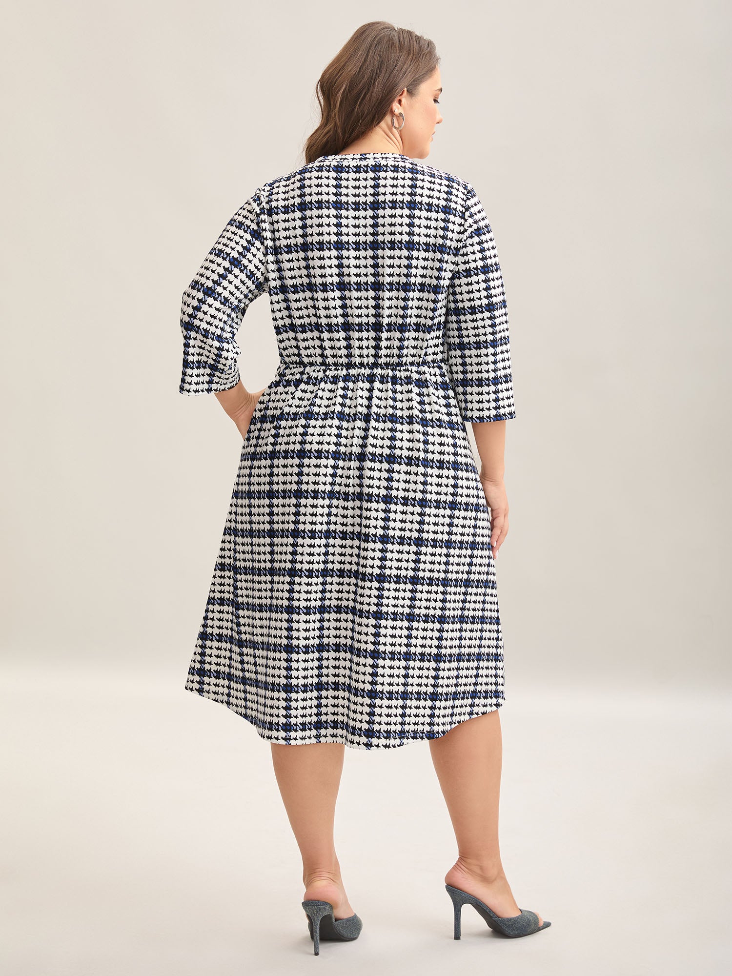 Houndstooth Print Waist-Cinched Patchwork Midi Dress