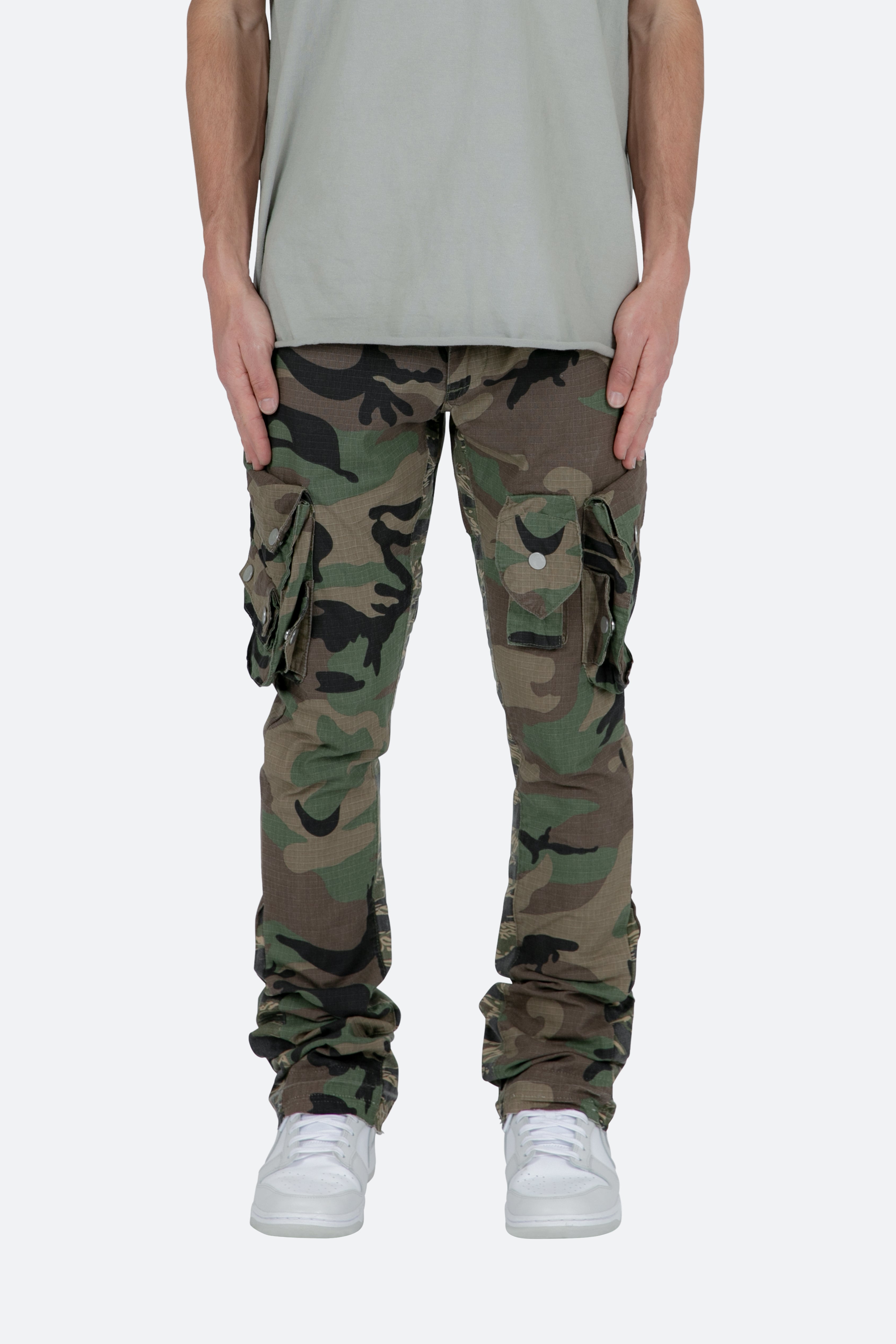 Patch Pocket Flare Cargo Pants - Camo