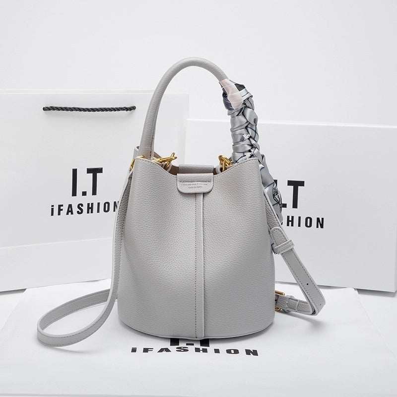 Women's Medium Leather Solid Color Elegant Bucket Open Bucket Bag