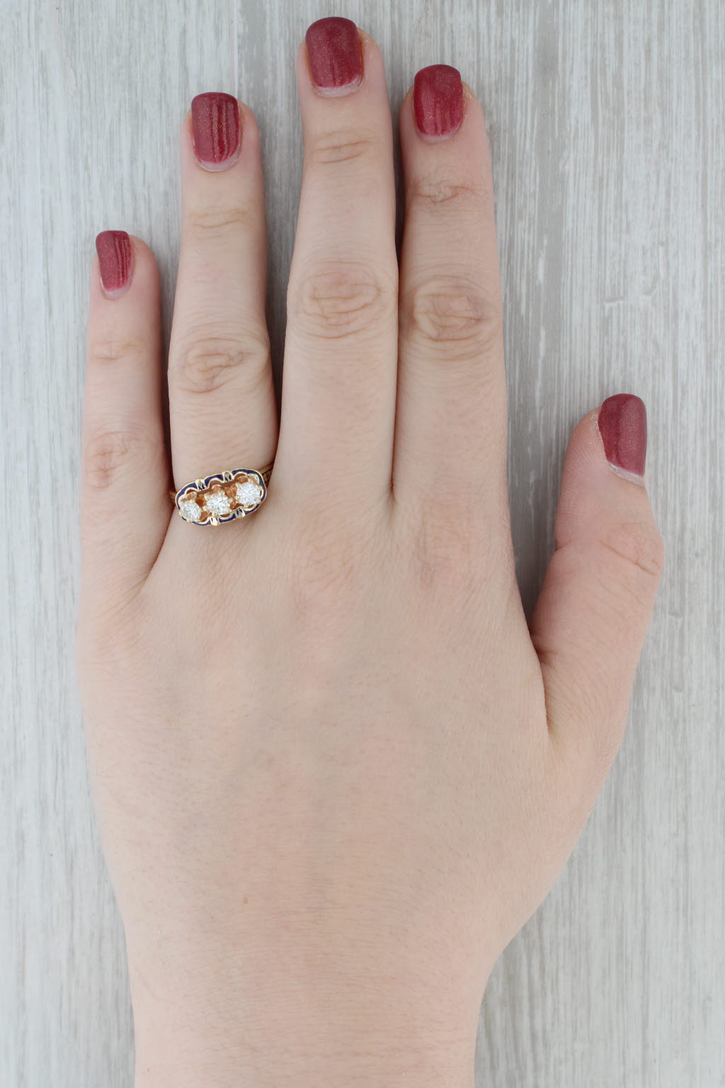 Vintage 0.75ctw Round Brilliant 3-Stone Ring 14k Yellow Gold Enamel