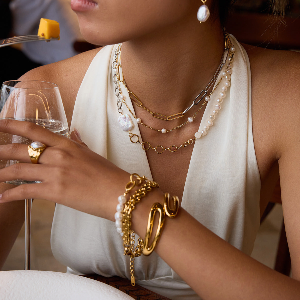 Pearl Necklace Clavicle Chain Stainless Steel Necklace 18K Gold Titanium Steel