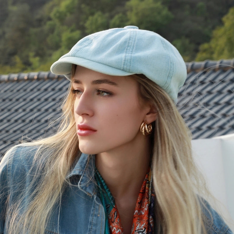 Women's Vintage Style Minimalist Solid Color Short Brim Newsboy Cap