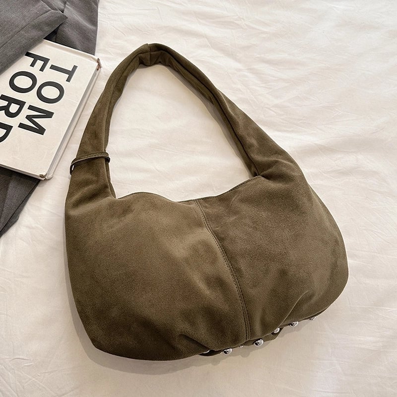 Women's Pu Leather Solid Color Vintage Style Dumpling Shape Magnetic Buckle Shoulder Bag