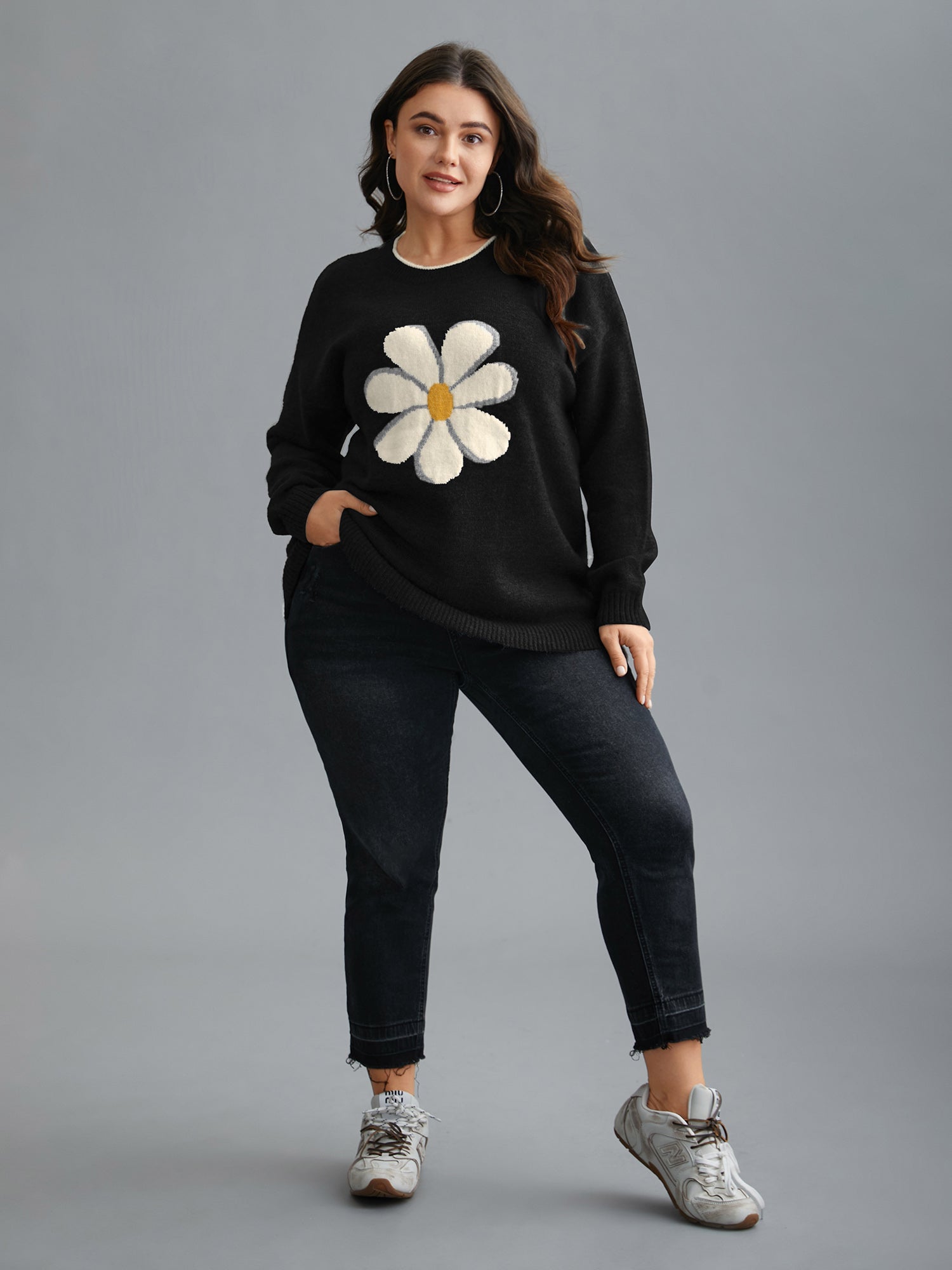 Floral Textured Crew Neck Pullover