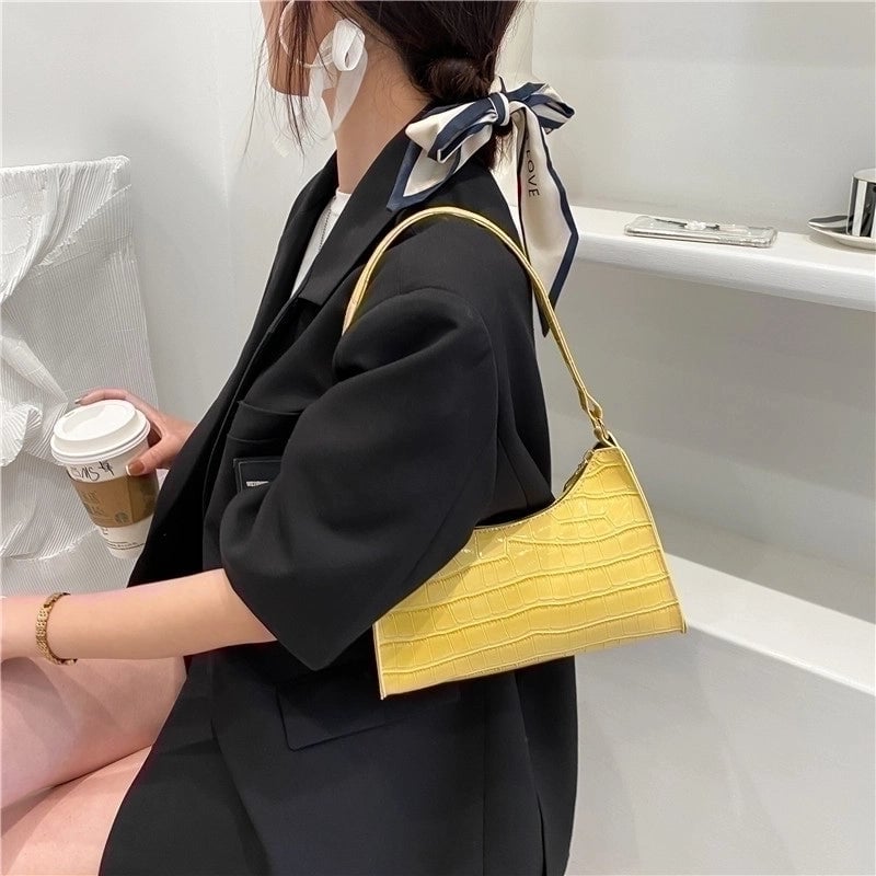 Women's Small Pu Leather Crocodile Fashion Square Zipper Underarm Bag