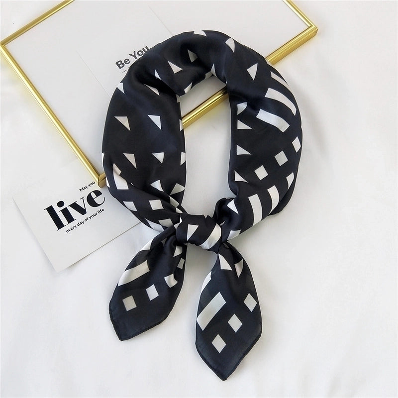 Clashing Color Floral Pringting Silk Square Scarf