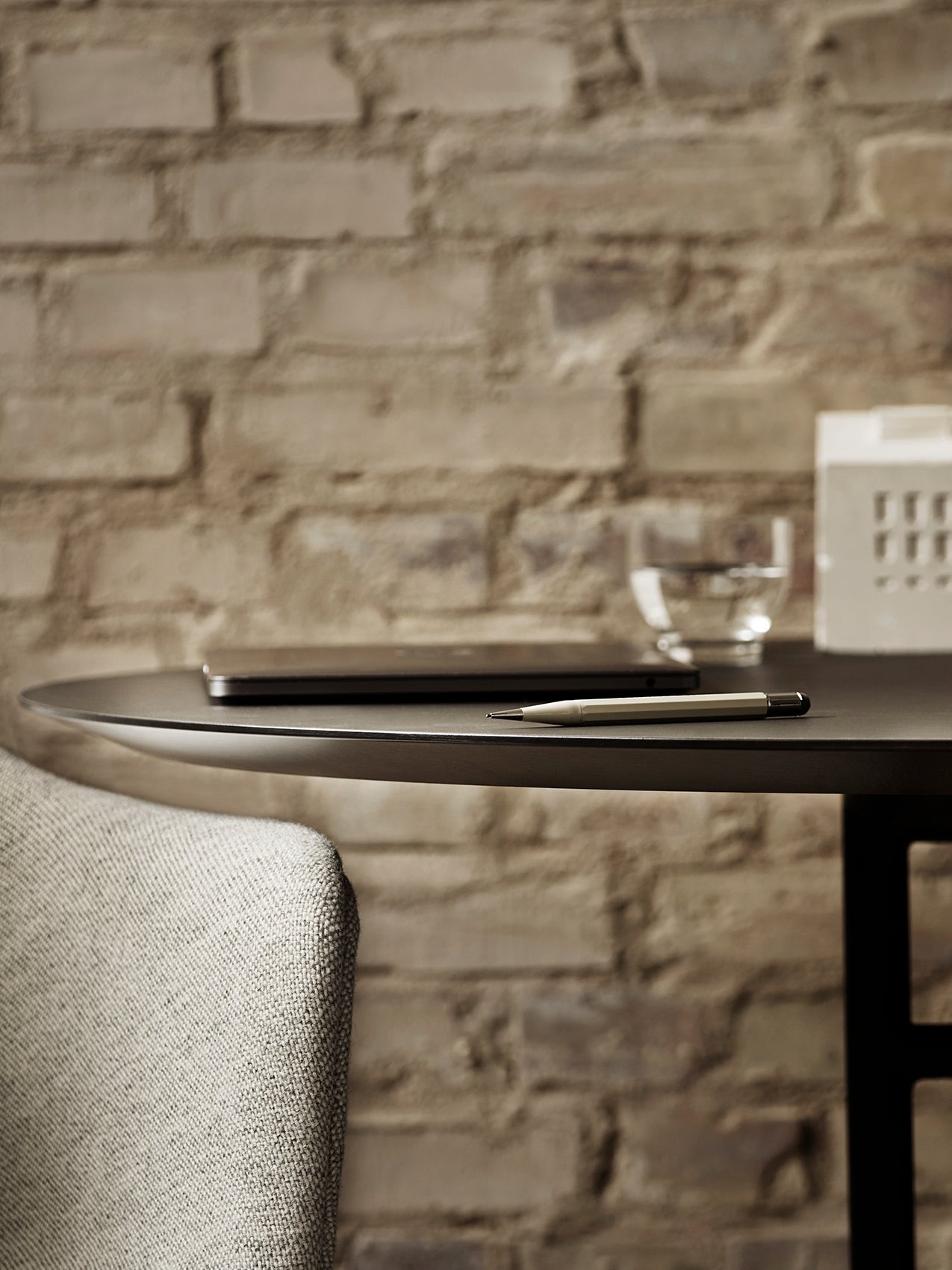 Dining Table. Oval