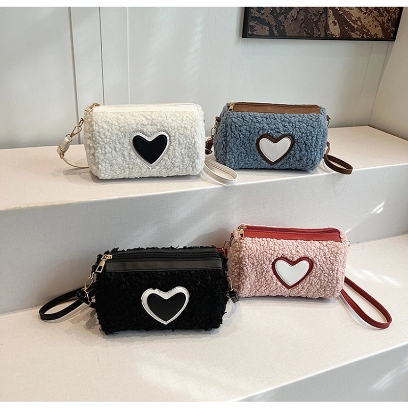 Black Pink Blue Fleece Heart Shape Sewing Thread Square Clutches