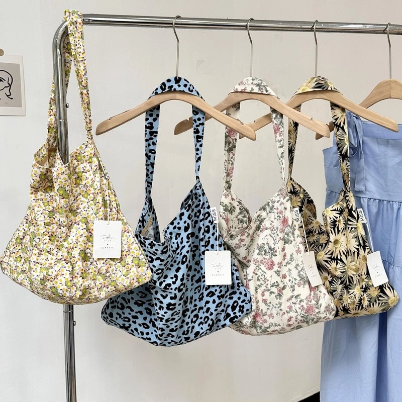 Niche Canvas Bag For Women 2024 New Summer Design Sense High Quality Artistic Floral Canvas Bag