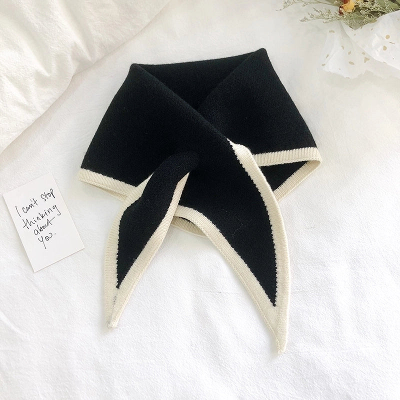 New Simple Lazy Cross Perforated Small Scarf Women's Autumn And Winter Outer Wear Fashion Triangle Scarf Warm Scarf Small Scarf
