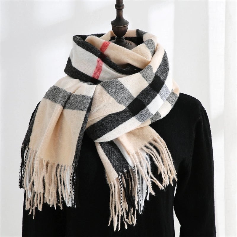 Women's Minimalist Classic Style Plaid Imitation Cashmere Scarf