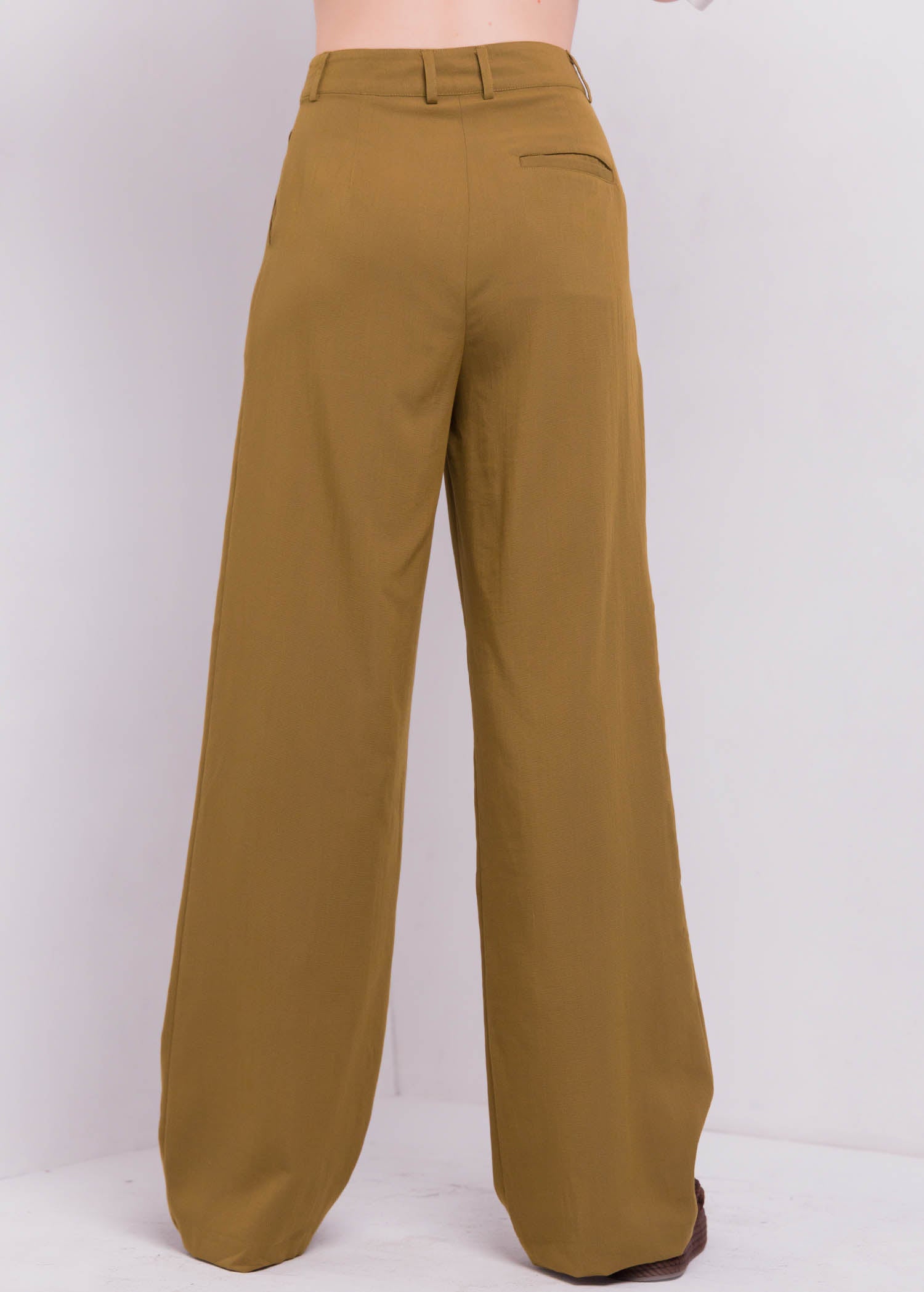 Wide Leg Pant With Pleats