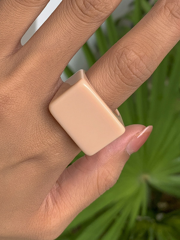 Stylish Resin 8 Colors Geometric Ring