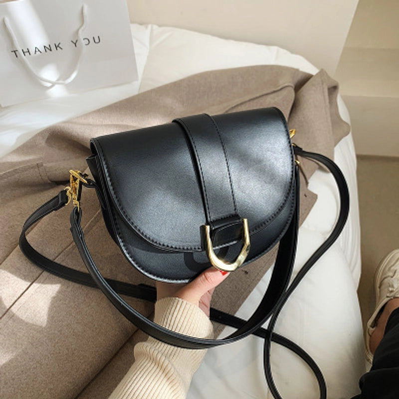 Women's Small Pu Leather Solid Color Streetwear Shell Magnetic Buckle Shoulder Bag Crossbody Bag