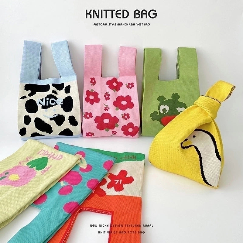 Women's Medium Polyester Animal Cartoon Cute Open Handbag
