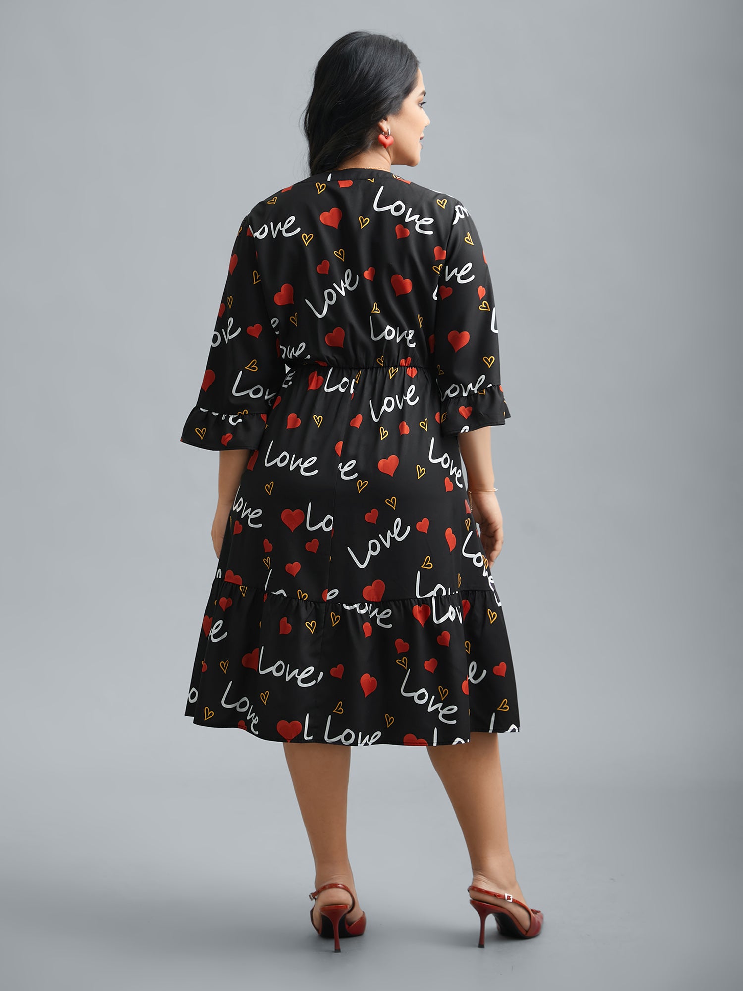 Notched Collar Heart Print Tiered Midi Dress