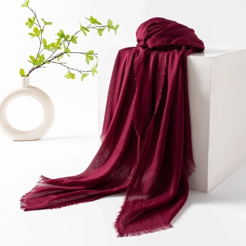 Women's Minimalist Solid Color Polyester Silk Scarf