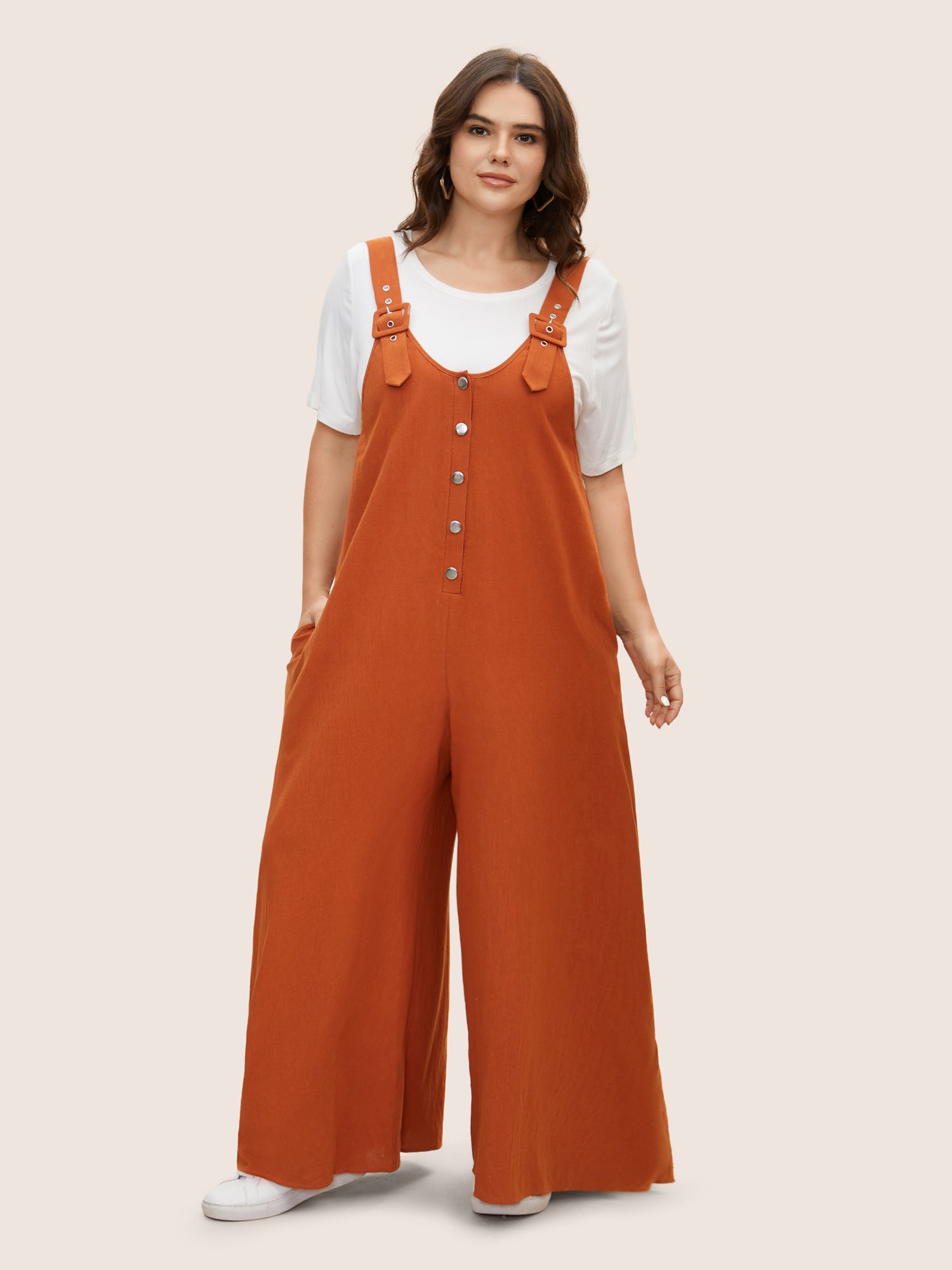 Solid U Neck Metal Detail Jumpsuit