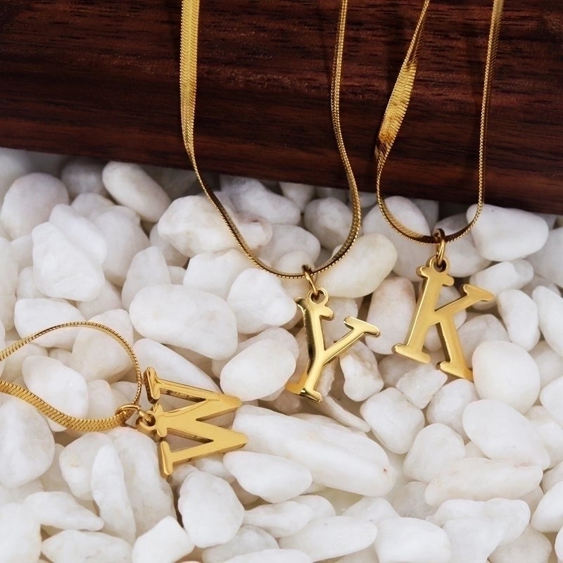 304 Stainless Steel 18K Gold Plated Luxurious Commute Letter Pendant Necklace