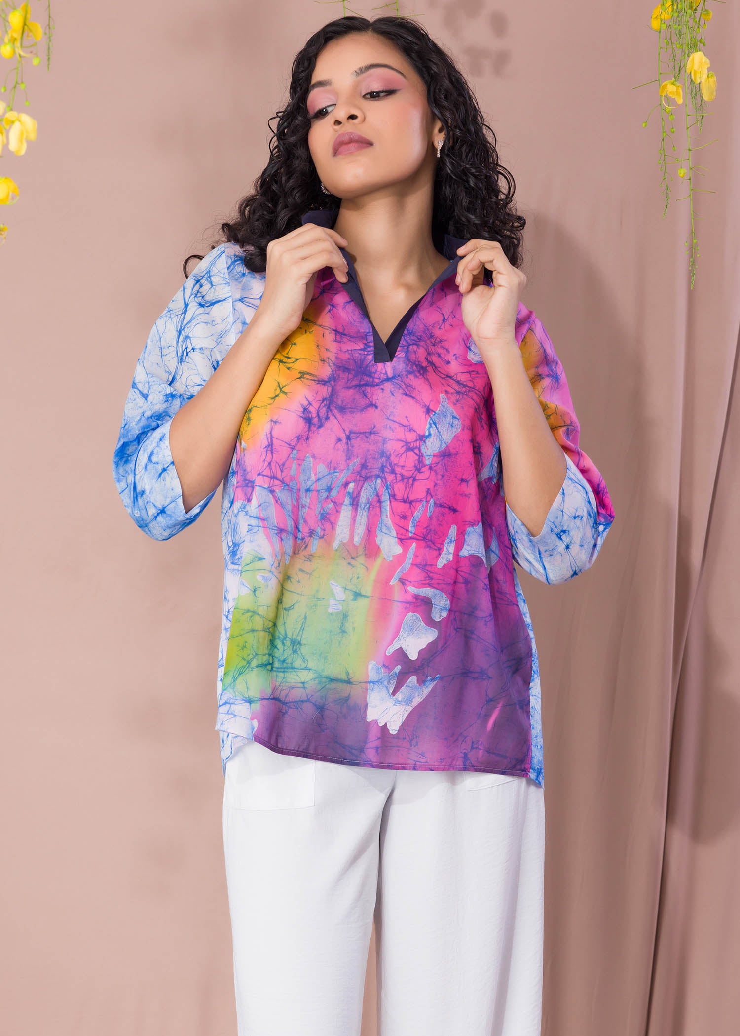 Batik Cracked Floral Blouse With Collar